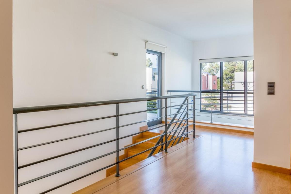 3 Bedroom Villa With Private Pool In Palmela Exterior photo